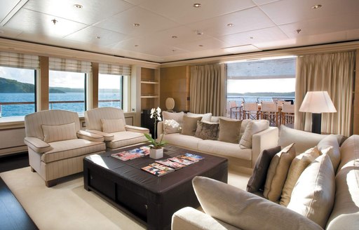  sociable lounge in the main salon of motor yacht Odessa