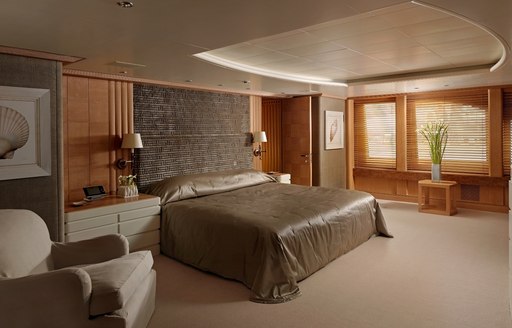 full-beam master suite on board motor yacht ALEXANDRA