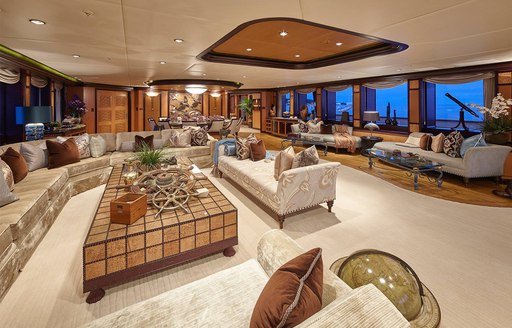 Main salon on megayacht Cocoa Bean