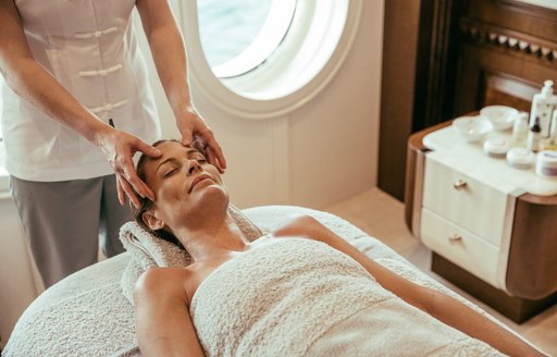 Massage onboard MY Calypso