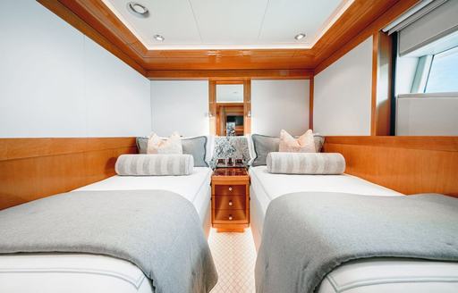 Superyacht charter AS YOU WISH twin cabin