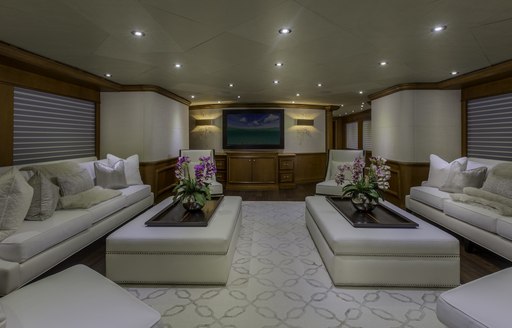 The main salon of superyacht M3.