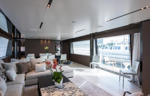 motor yacht gioia interiors