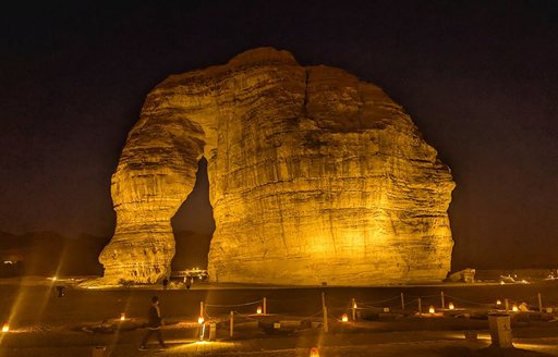 Saudi Arabia - Elephant Rock night lights
