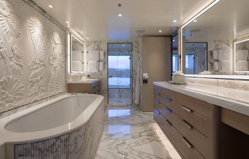 Luxury yacht rental SANTOSHA master cabin en suite 