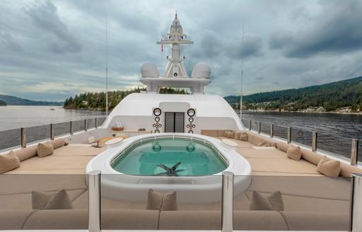 Superyacht charter KOGO deck Jacuzzi
