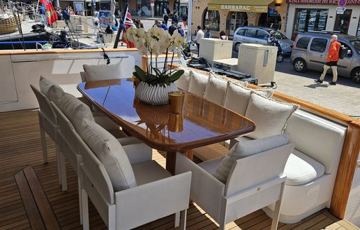 Charter yacht PACHA alfresco dining area