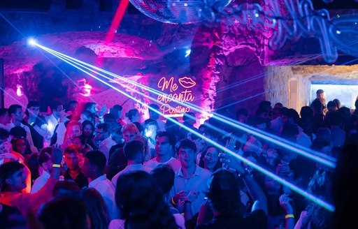 Music On The Rocks Positano dancefloor interior