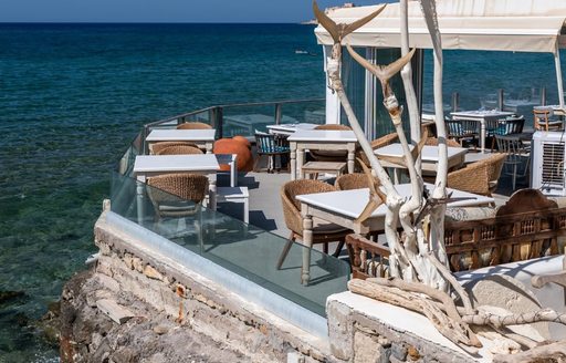 Crete - 7 Thalasses dining area 