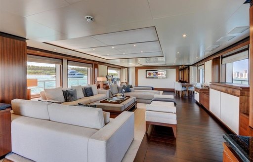 The main salon of luxury yacht DREW