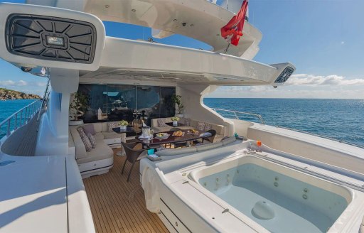 Motor yacht JOMAR jacuzzi