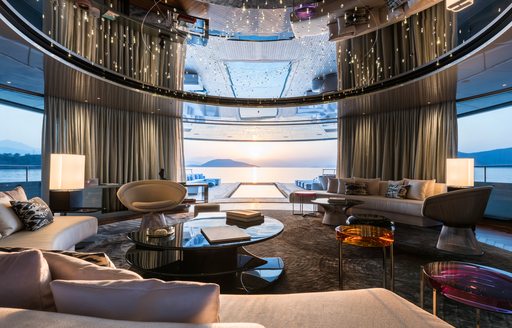 Salon on motor yacht Savannah