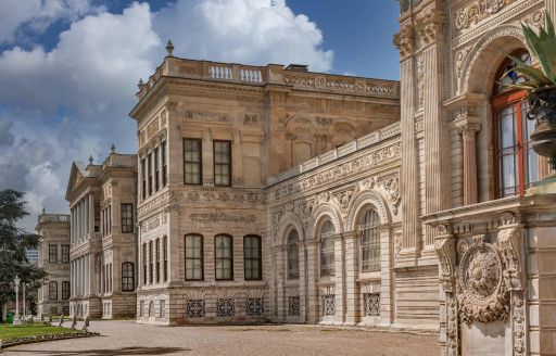 Dolmabahçe Palace Istanbul exterior