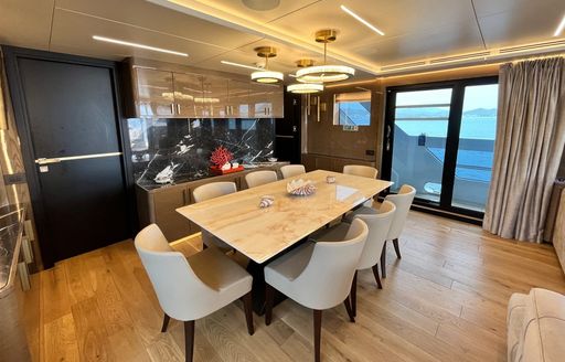 Charter yacht DULCE DE LECHE interior dining space