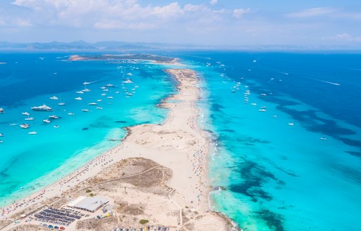 White sandbar with turquouse water in the Balearic islands