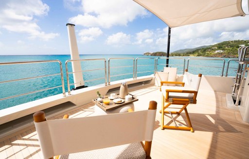 Charter yacht STELLAMAR exterior seating