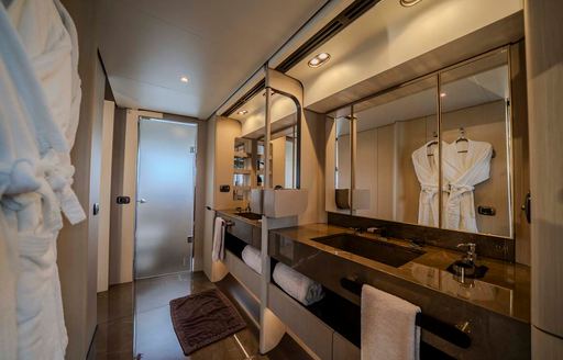 Charter yacht ALEGRIA en suite