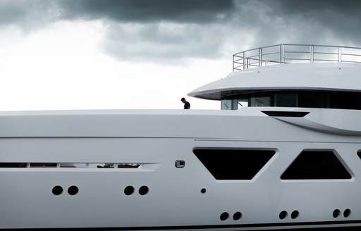 Charter yacht ALVA superstructure