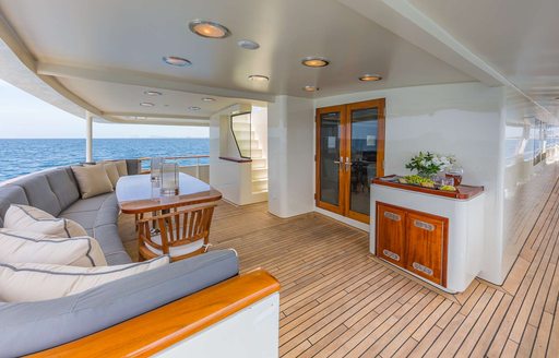 motor yacht ariadne exterior decks