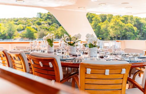 Charter yacht VICTORY exterior dining area