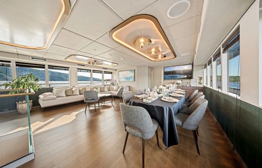 Charter yacht ANIMA MARIS main salon with dining area