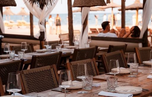 Zazú Ibiza dining area
