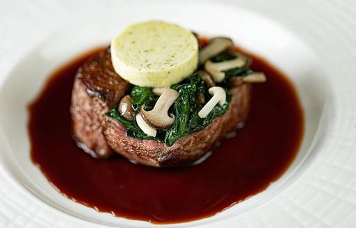 Cafe Martinique Bahamas food