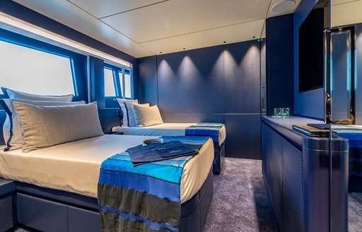 Gust cabin with twin berths onboard charter yacht ARSANA