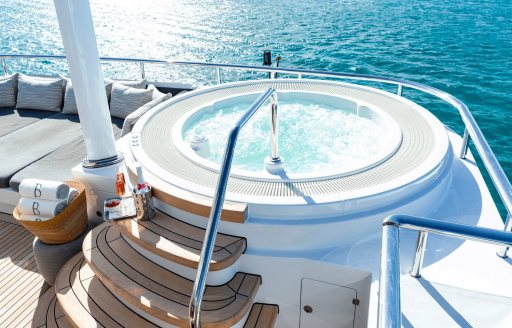Deck Jacuzzi onboard charter yacht BRAVADO