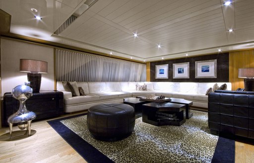 comfortable main salon on board charter yacht KIJO