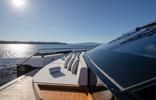 Charter yacht LOEWE sunpads by bridge 