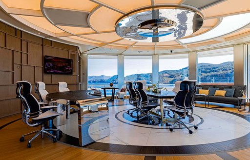 office luxury yacht luminosity