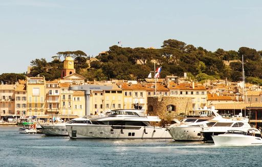 NAŌ Saint-Tropez water view