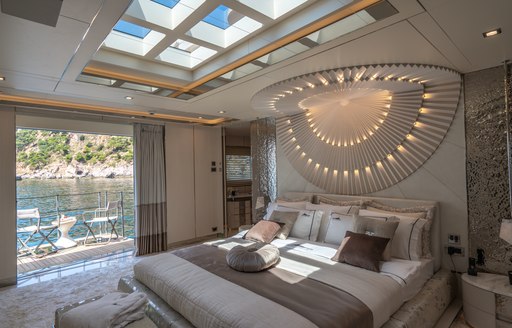 Master cabin on superyacht LILIUM 