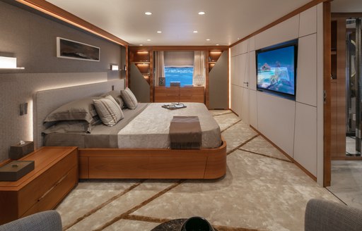 Master cabin onboard MY Silver Fox