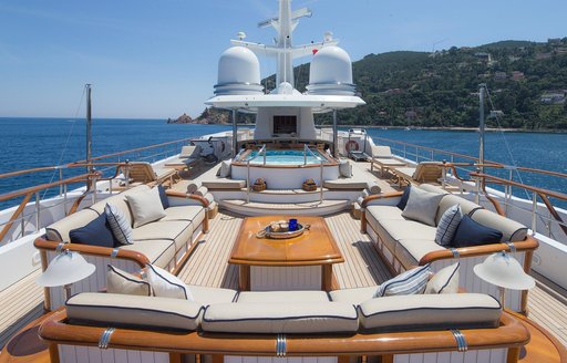 motor yacht katharine sundeck