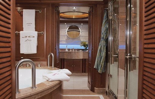 Master ensuite onboard MY Jo I