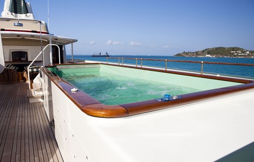 active current spa pool on sundeck of superyacht STEEL