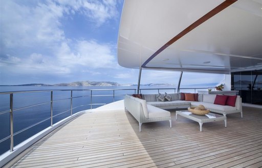 Living areas alfresco on yacht oryx