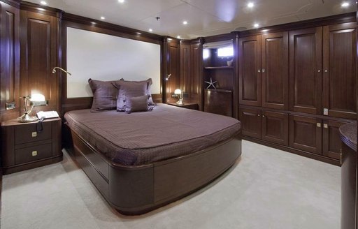 Motor Yacht 'Azteca II''s master suite