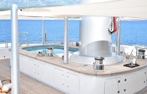 Deck Jacuzzi onboard charter yacht BLACK PEARL