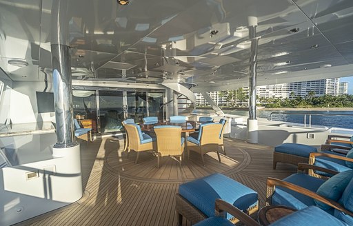 Motor yacht never enough alfresco dining areas