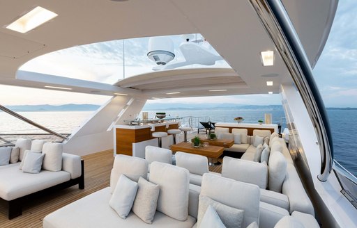 sundeck of benetti yacht jacozami