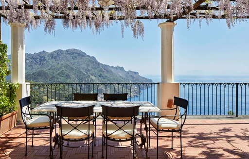 palazzo avino terrace dining