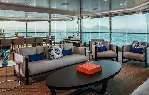 Charter yacht BOLD upper salon seating area