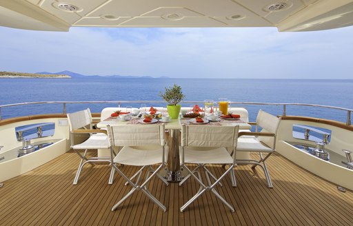 Alfresco dining on board superyacht IRIS