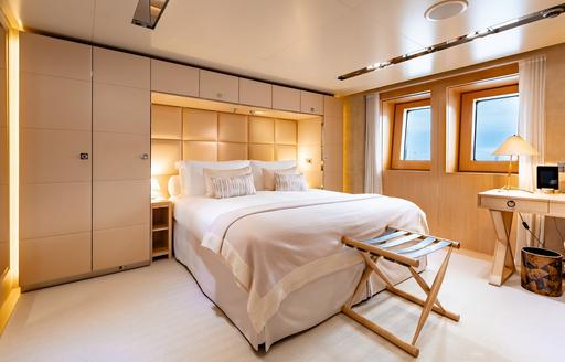 Charter yacht LOON guest cabin with central berth