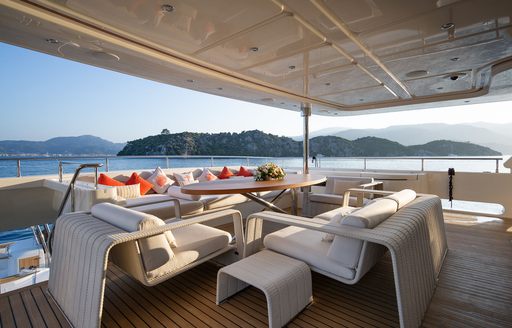 Exterior seating onboard charter yacht LADY I 