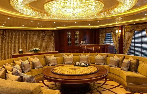 Circular interior seating arrangement onboard charter yacht BLACK PEARL