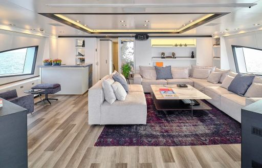 Charter yacht AFRICA I upper salon lounge